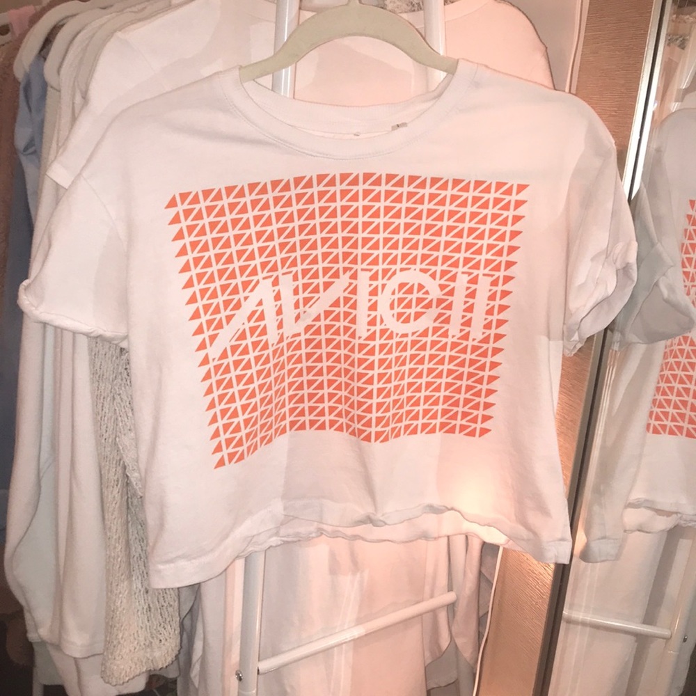 AVICII crop top
